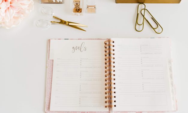 A New Month, New Goals: How to Set and Achieve Them